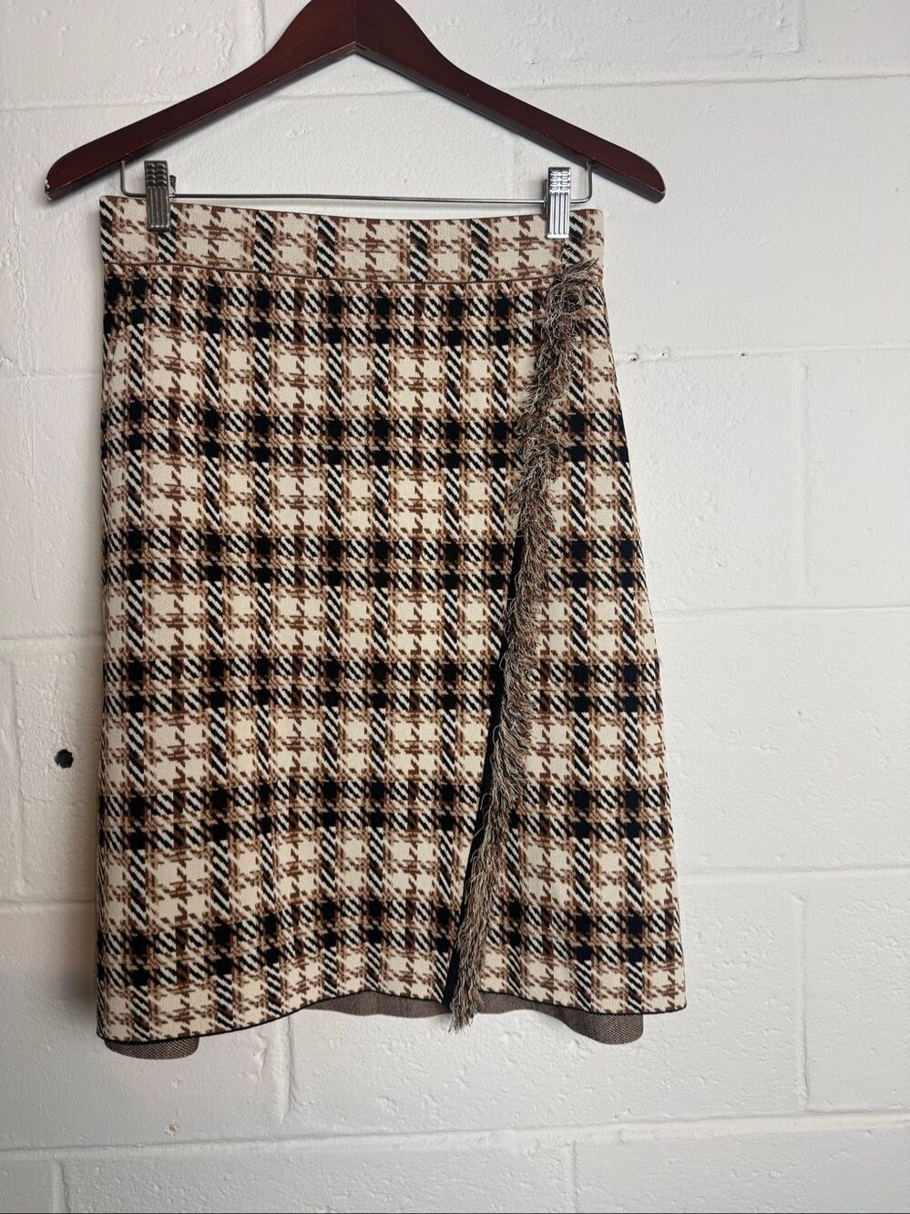 Apparelle Women’s M Brown Plaid Faux Wrap Heavy Knit Stretch Modest Knee Skirt